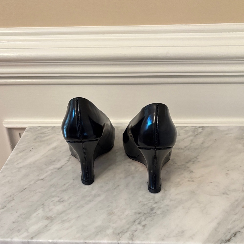 J. Crew Classic Black Wedges - size 5 - Picture 3 of 7